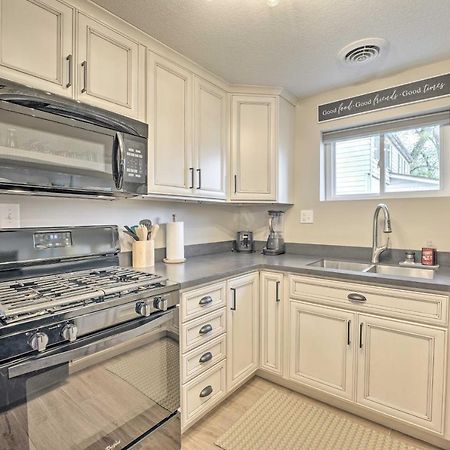 Waterfront Syracuse Home With Patio And Fire Pit! Экстерьер фото